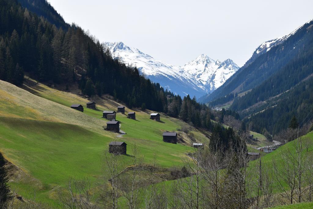 Garni Petter Hotell Kappl  Exteriör bild