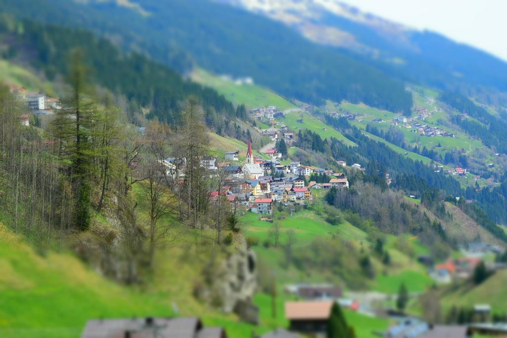 Garni Petter Hotell Kappl  Rum bild
