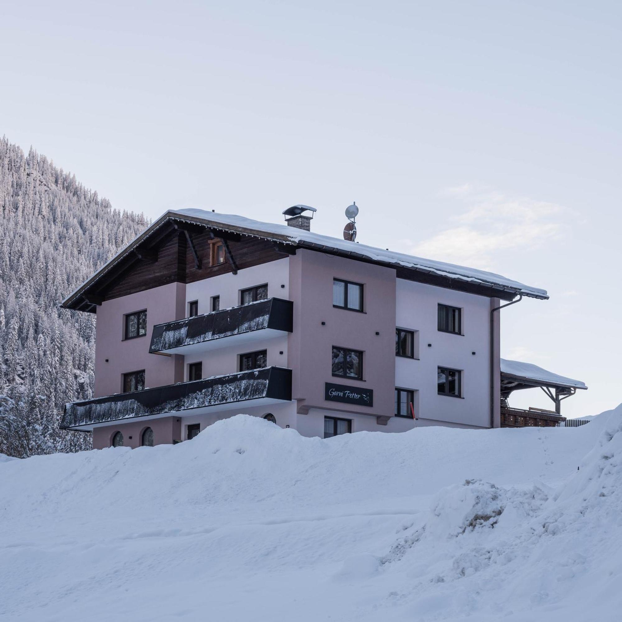 Garni Petter Hotell Kappl  Exteriör bild